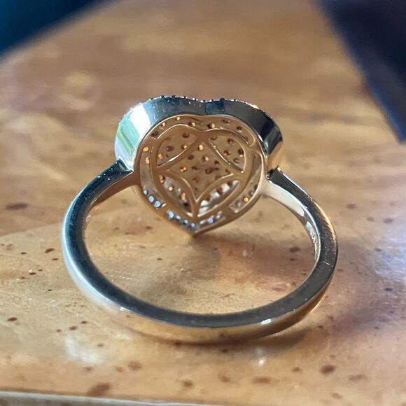 Natural Red Garnet Sterling Silver Heart Ring Size 9 - Picture 4 of 8